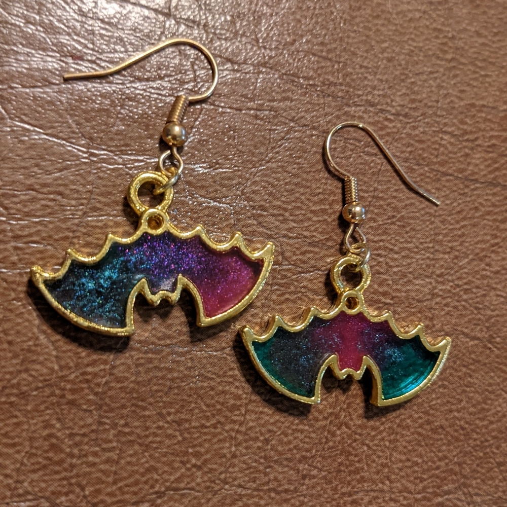 Rainbow Bats Earrings Gold Resin Galaxy Handmade Halloween - Picture 9 of 15
